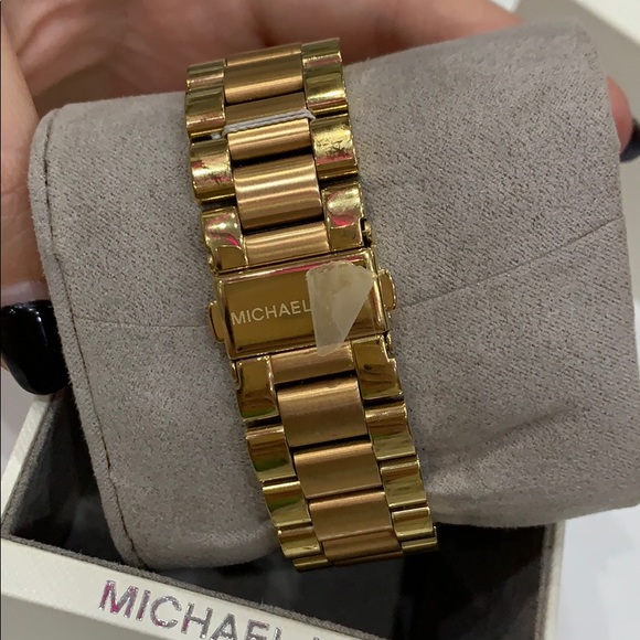 MICHAEL KORS Bradshaw Chronograph Watch—Gold/Rose - Picture 4 of 11